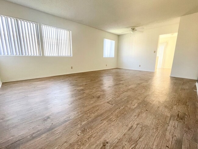 Photo - Spacious Single Level Upstairs Apartment! Unit D