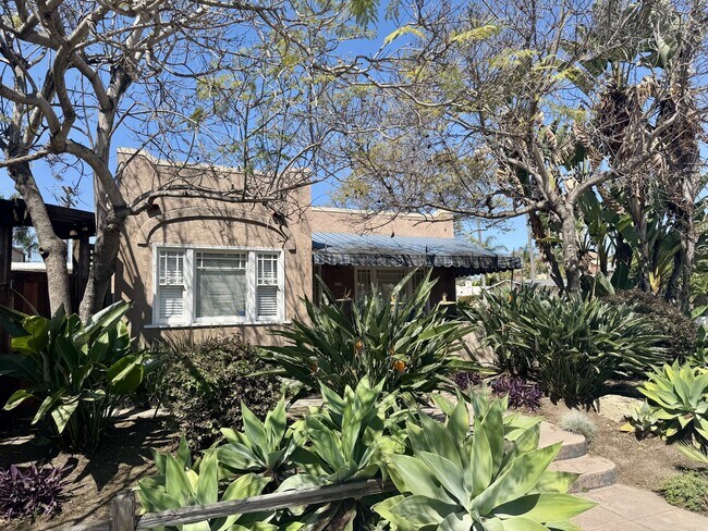 Photo - 4196 Iowa St