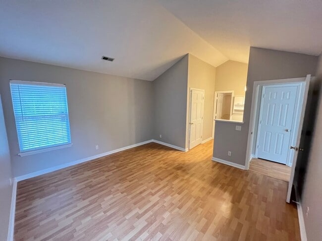 Photo - Fantastic 2 bedroom Durham House