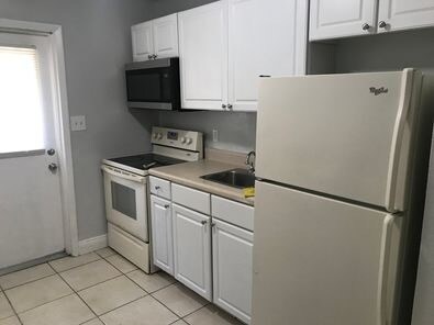 Photo - 5120 E Seneca Ave Unit A