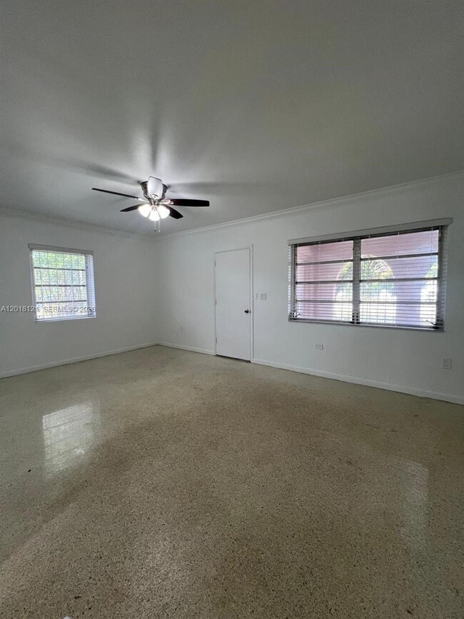Photo - 301 NW 35th Ave Unit 301