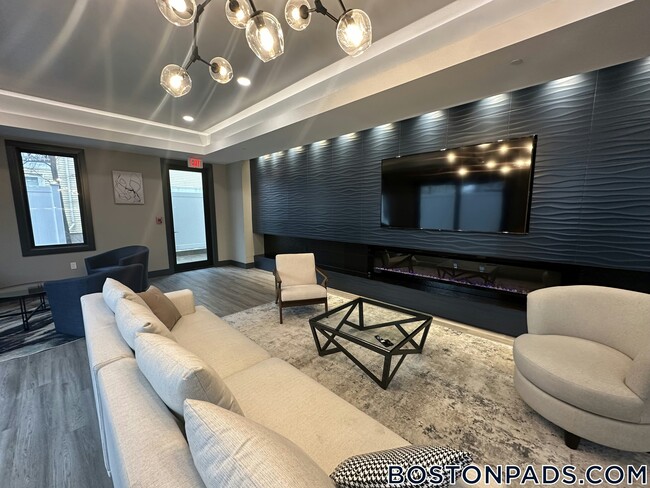 Photo - 656 Saratoga St Unidad 210