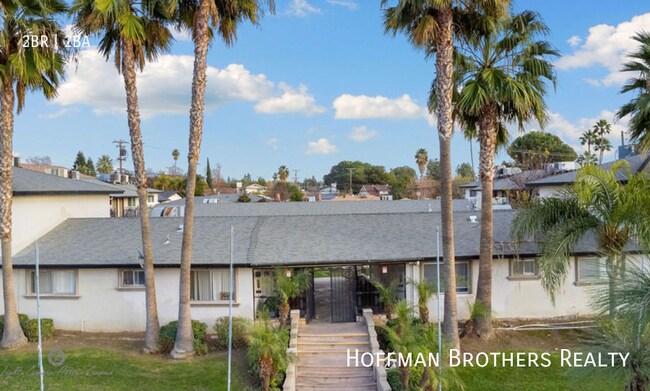 Photo - 4271 Columbus St Unidad 4271