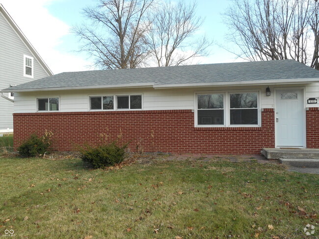 Building Photo - 839 Oswego Rd Rental