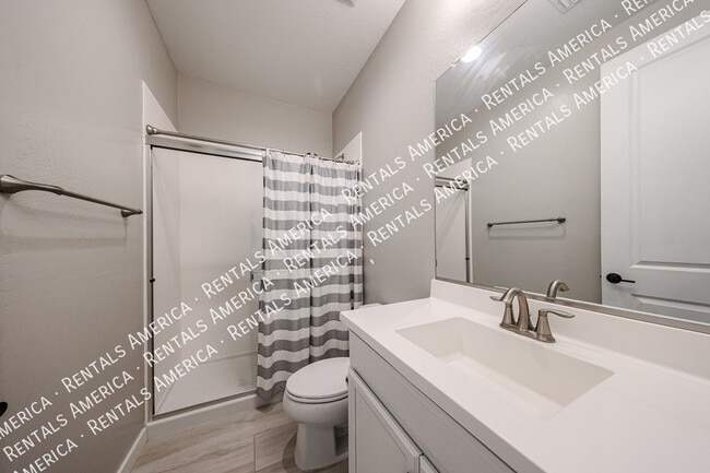 Photo - 1726 W Jeanine Dr
