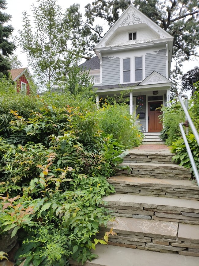 Building Photo - 1780 Blair Ave Rental