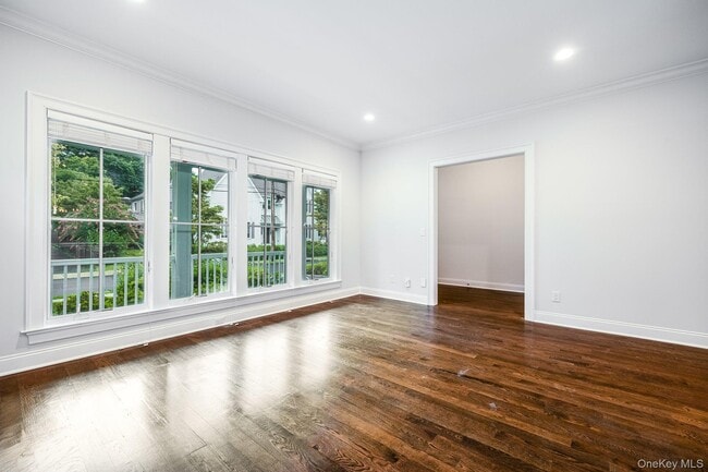 Photo - 63 Grapal St
