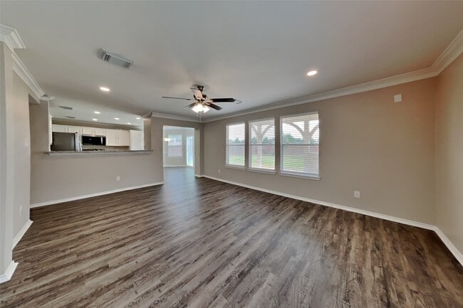 Building Photo - 3730 Bent Springs Ln