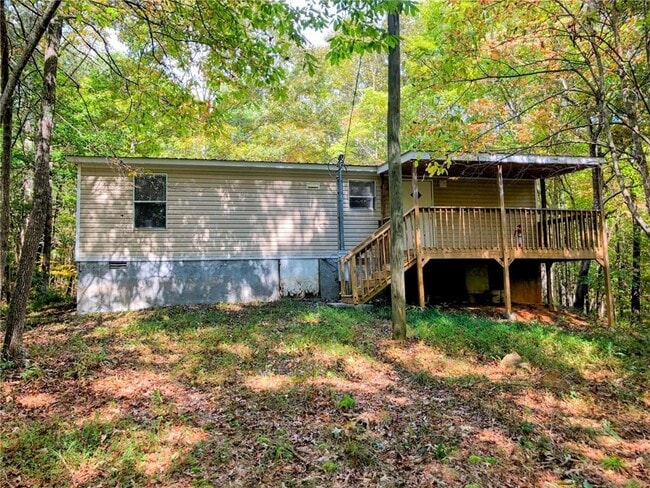 Photo - 584 Mountain Ridge Dr