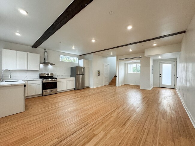 Photo - Tremont Three Unit #2