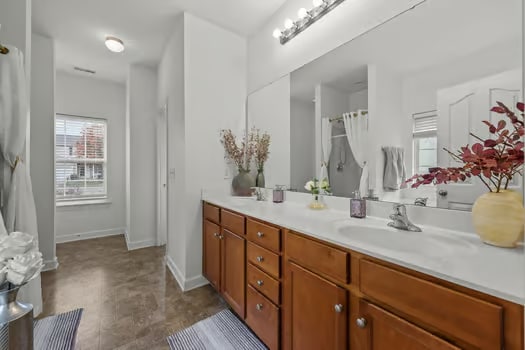 Photo - 2888 Watercrest Dr NW