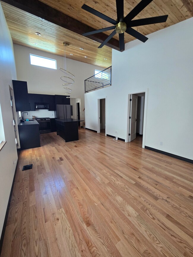 Photo - 1130 Taffeta Dr