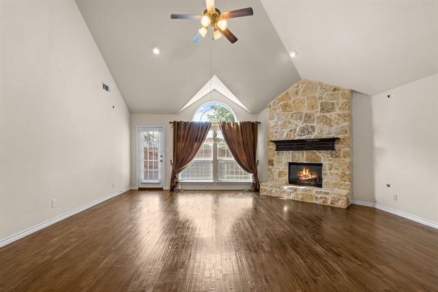 Photo - 10437 Chantry Ln