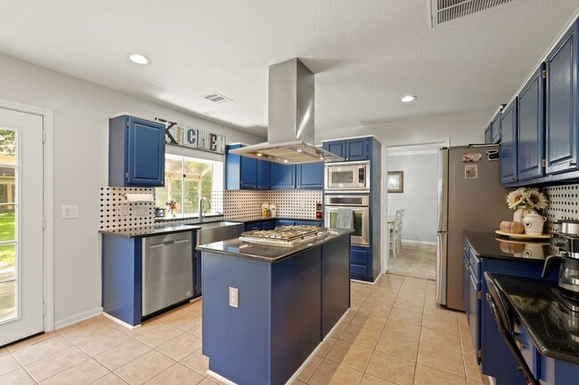 Photo - 10503 Minturn Ln