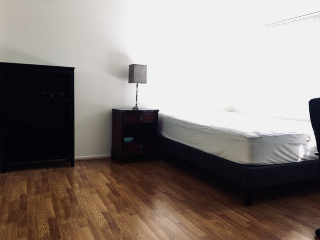 Photo - 1217 20th St