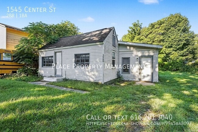 1545 Center St