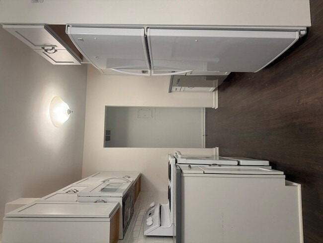 675 Grove Terrace Unit 113