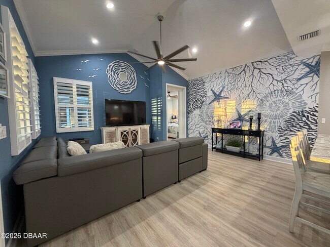 Photo - 257 Hang Loose Wy