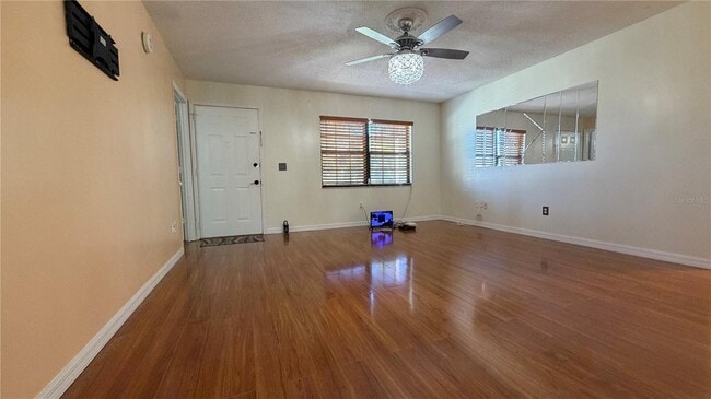 Photo - 126 N Observatory Dr