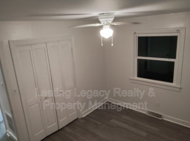 Photo - 656 Bost St
