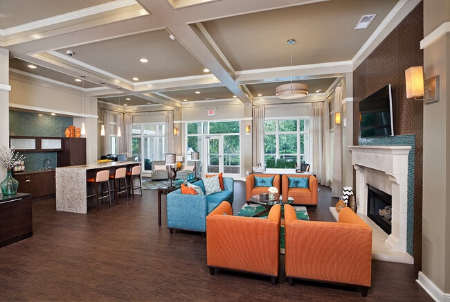 Casa club abierta las 24 horas con estación de café y Wi-Fi - Bexley at Lake Norman