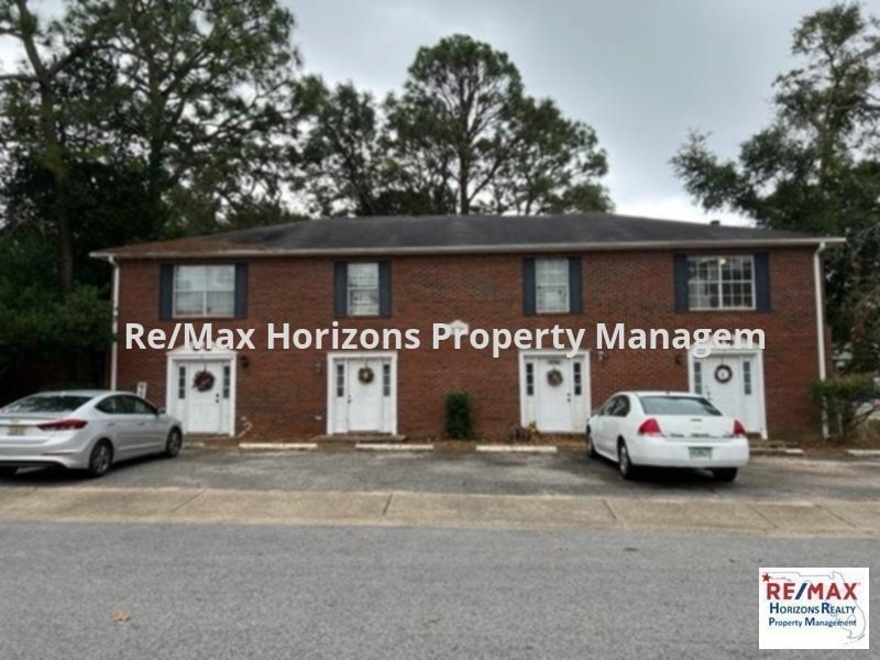 Fabulous Townhouse! - Fabulous Townhouse!