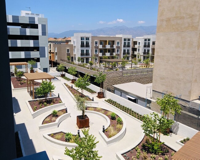 Photo - Monterey Bay Square (#409) Unidad 409