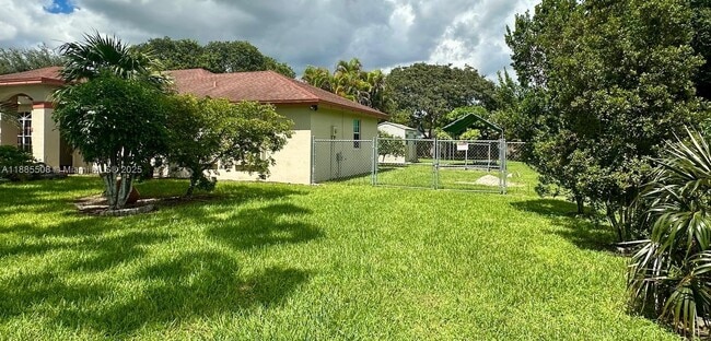 Photo - 1771 NW 17th St