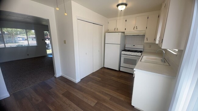 1911 Celeste Ct Unit CE1911-A