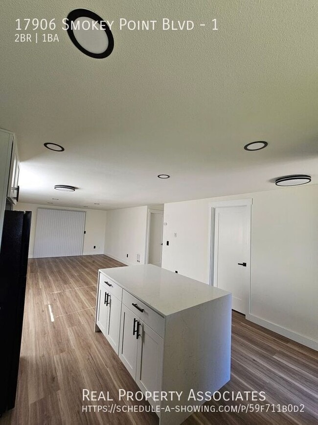 Photo - 17906 Smokey Point Blvd Unit 1