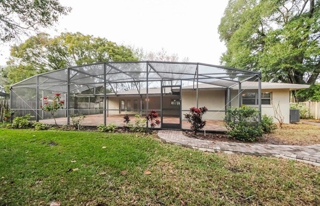 Building Photo - 8516 Cedar Cove Ct