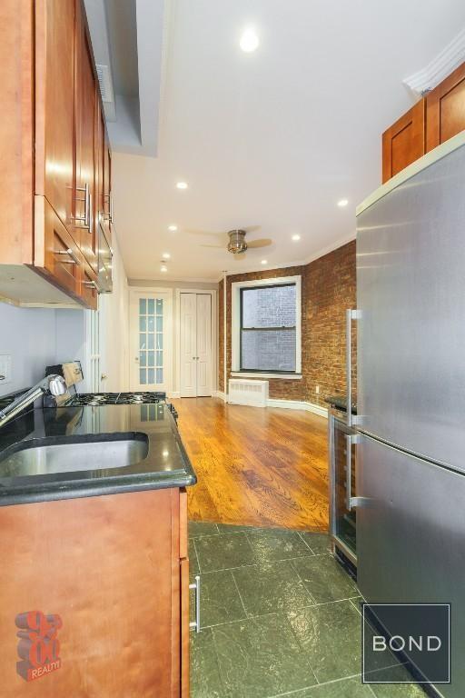 Photo - 309 W 97th St Apartamento Unidad 4N