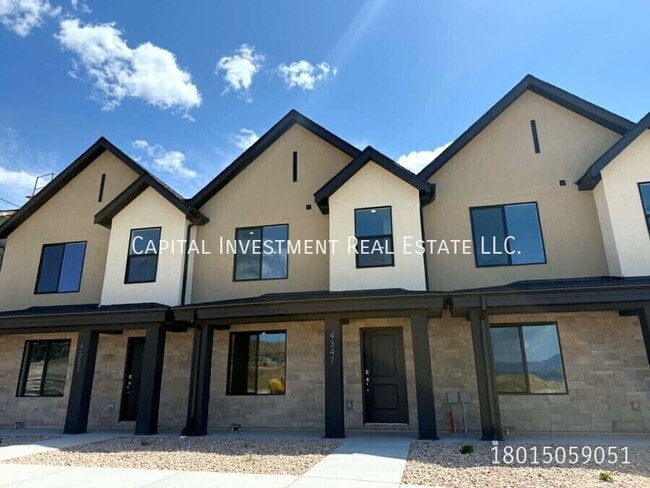 Building Photo - 4347 N 325 E