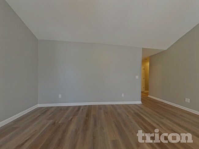 Photo - 2544 Winterville Dr