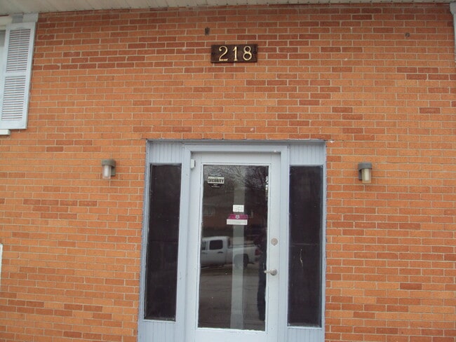 Front building entrance - 218 NW College Ave Unit #1