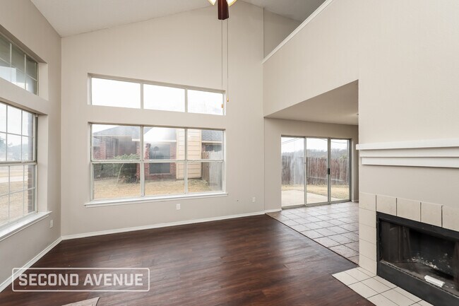 Photo - 12931 Parker Ct