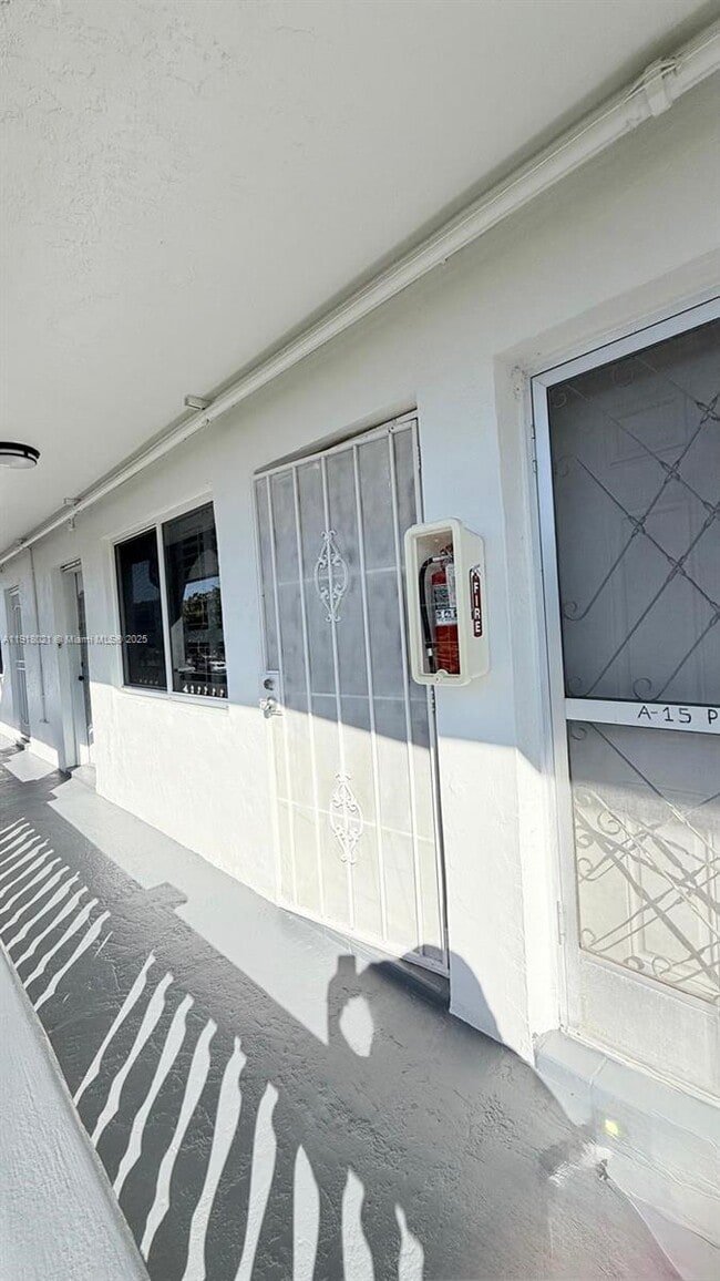 Photo - 20337 NE 2nd Ave Unit 16