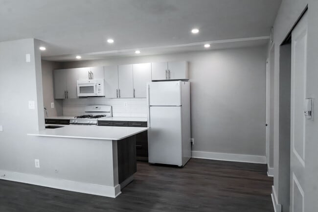 Stenton Apartments