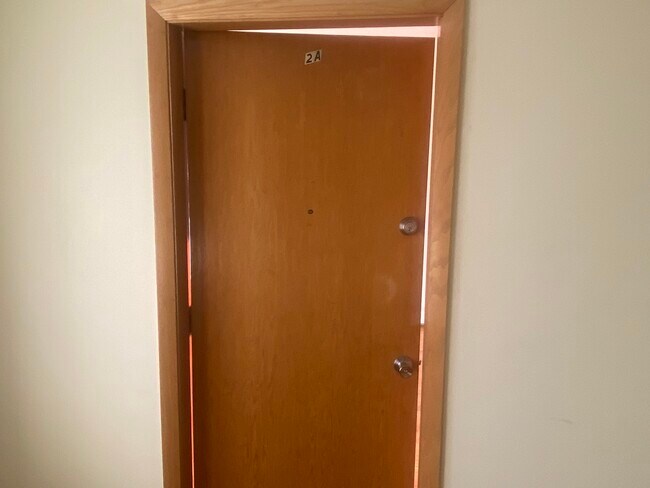 Photo - 3553 N Neenah Ave Unidad 201