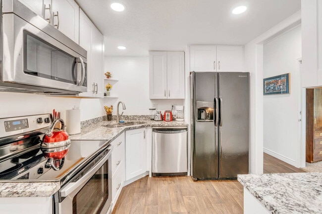 Photo - 12067 Lampton View Dr Unit SI FL1-ID1513968P