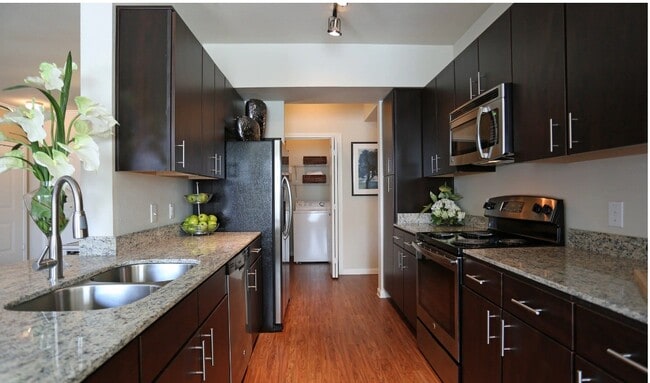 Photo - 22631 Colonial Pkwy