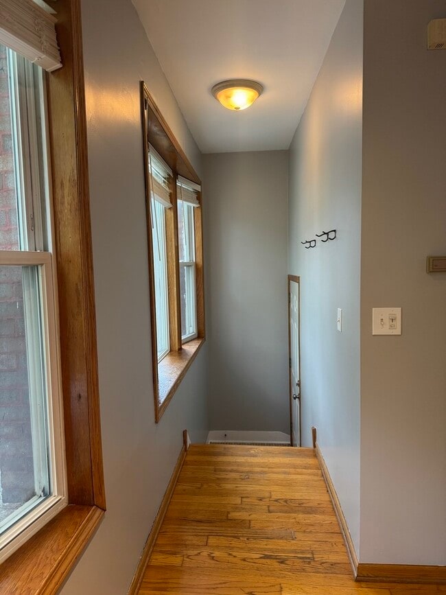 Photo - 1419 W Sunnyside Ave Unit 2