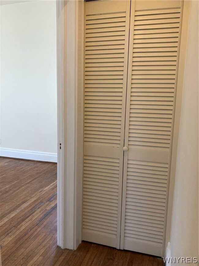 Photo - 260 Summer St