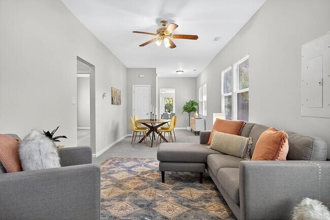 Photo - 830 Westwood Ave