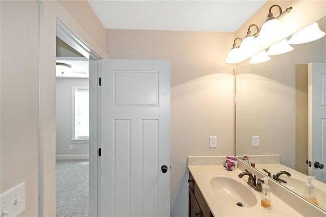Photo - 4242 Rovello Way NE
