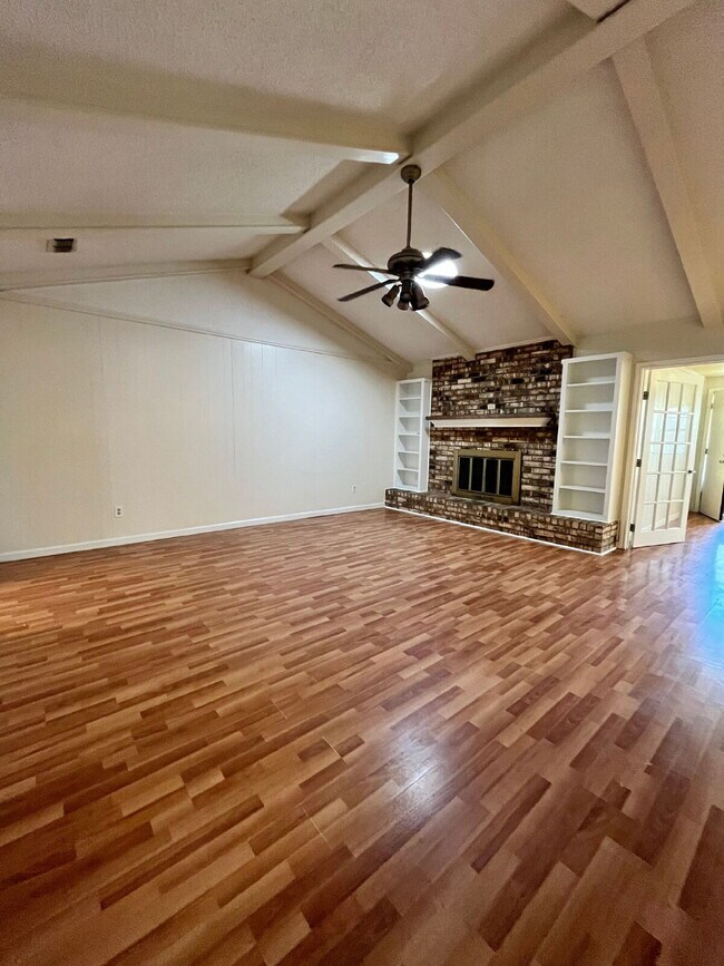 Photo - 6305 Raleigh Ave