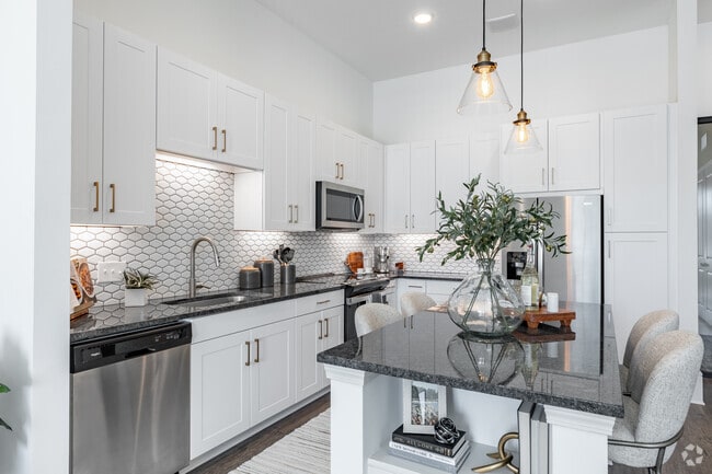 1BR, 1BA - Model - Heights at Millcroft