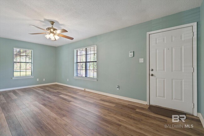 Photo - 10510 Gayfer Rd Ext