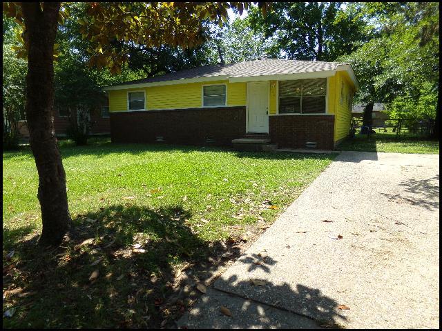 Photo - 908 Greenlea Dr