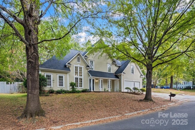 Building Photo - 7219 Bevington Woods Ln